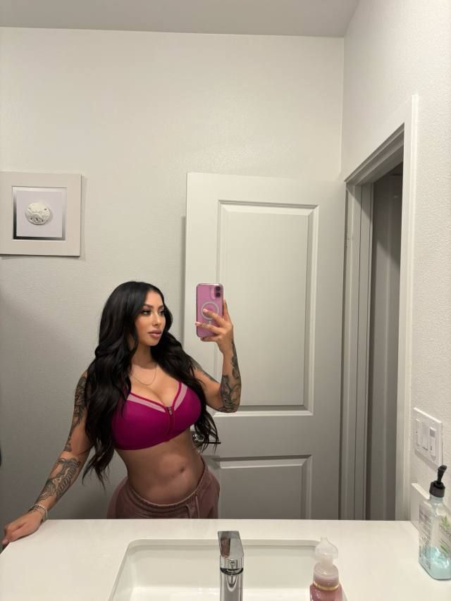 Hi handsome I’m Mary❤️👋,are u in need 😔 of 😘 an hot 🥵sexy🍌 BB girl to have an unlimited fun with 💦🍑🍆? - Image 3